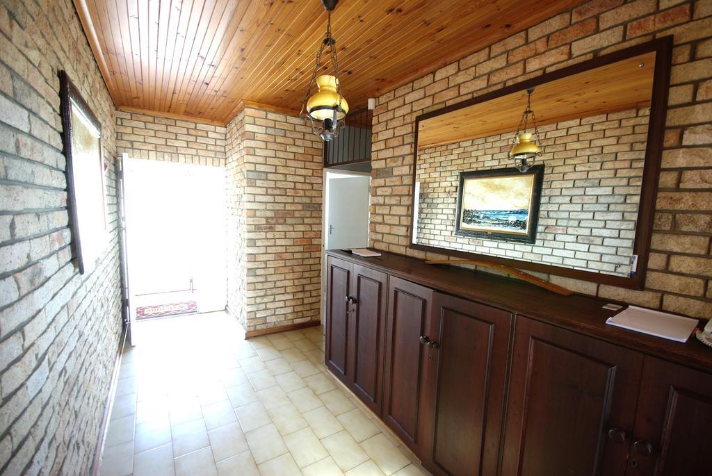 เจฟรีย์ เบย์ บีช เฮาส์ Bed & Breakfast เจฟฟรีส์เบย์ ภายนอก รูปภาพ