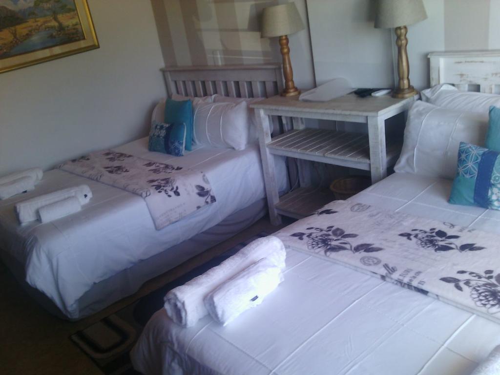 เจฟรีย์ เบย์ บีช เฮาส์ Bed & Breakfast เจฟฟรีส์เบย์ ภายนอก รูปภาพ