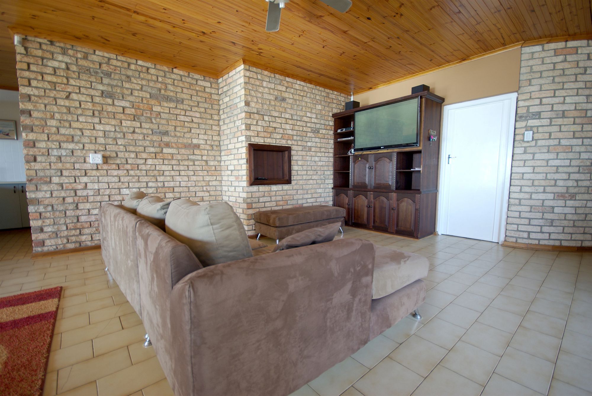 เจฟรีย์ เบย์ บีช เฮาส์ Bed & Breakfast เจฟฟรีส์เบย์ ภายนอก รูปภาพ